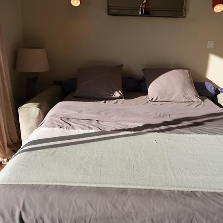 Standing - Village * Lumio (Corsica)