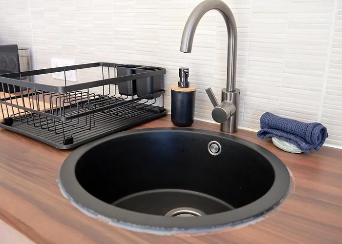 Standing - Village * 루미오